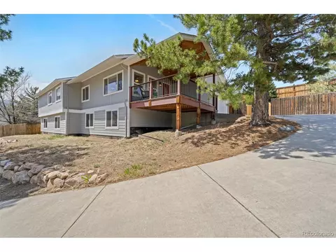 1209 Suncrest Way, Colorado Springs, CO 80906