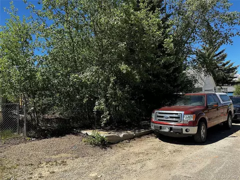 423 W 4th St, Leadville, CO 80461