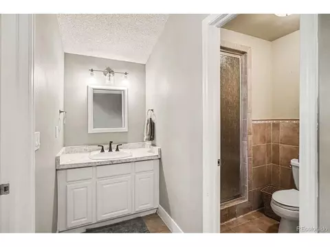 Bath - 15932 E Lehigh Cir, Aurora, CO 80013 photo 1 of 4