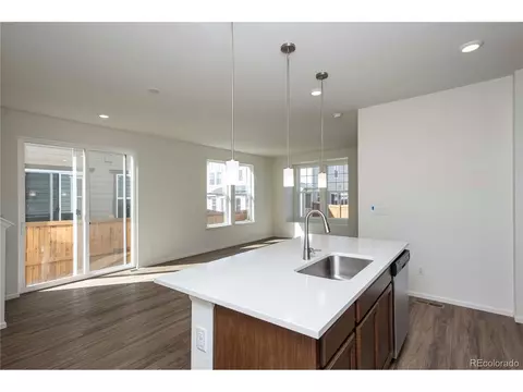 28416 E 6th Pl, Aurora, CO 80018 photo 10