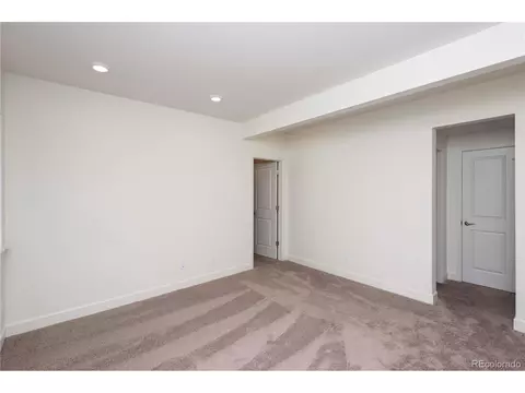 28416 E 6th Pl, Aurora, CO 80018 photo 24