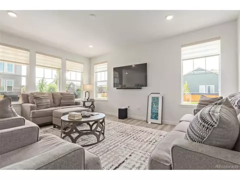 24446 E Ohio Dr, Aurora, CO 80018 photo 10