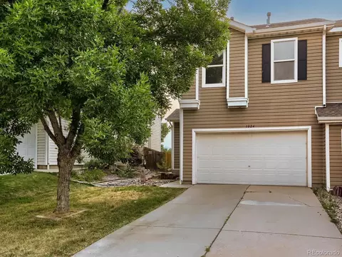 1824 Dove Creek Cir, Loveland, CO 80538