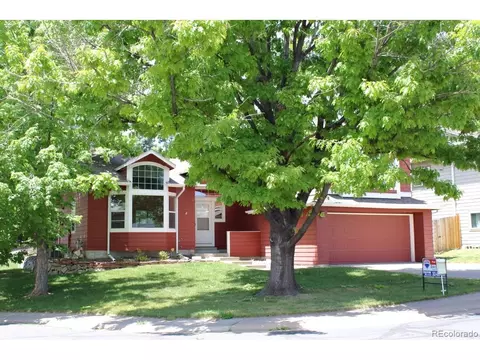 1085 Falcon Ct, Louisville, CO 80027