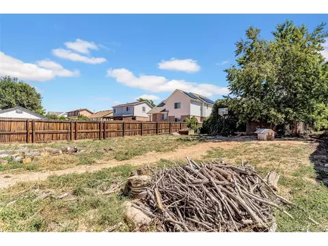 Exterior - 4909 Eagle St, Denver, CO 80239 photo 7 of 8
