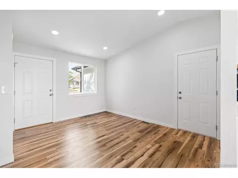 Living - 17485 E Chenango Dr, Aurora, CO 80015 photo 2 of 3