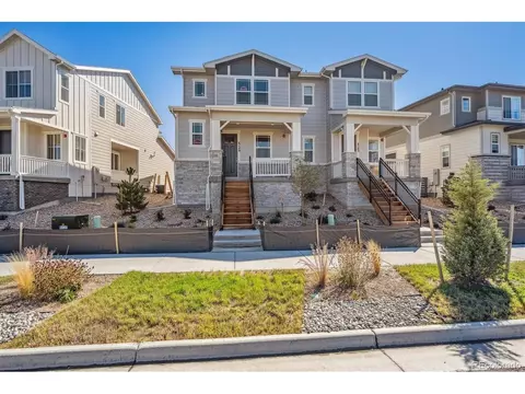 6149 Two Leaf Dr, Loveland, CO 80538