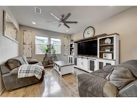 16043 E Warner Pl, Denver, CO 80239 photo 2