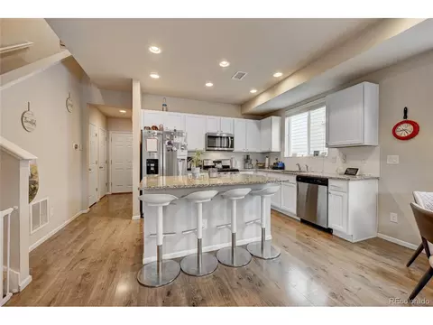 16043 E Warner Pl, Denver, CO 80239 photo 6