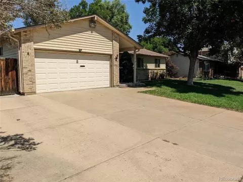3755 E 115th Ave, Thornton, CO 80233 photo 2