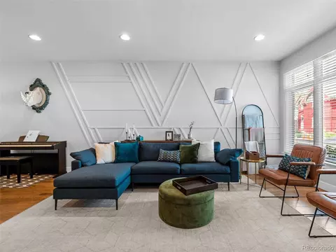 2530 W Argyle Pl, Denver, CO 80211