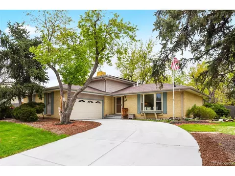 6807 S Franklin Cir, Centennial, CO 80122