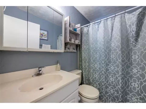 6321 Oak Ct, Arvada, CO 80004 photo 10