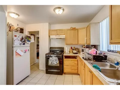 5221 E Thrill Pl, Denver, CO 80207 photo 13