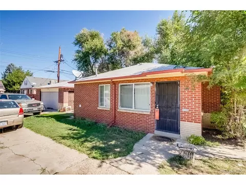 5221 E Thrill Pl, Denver, CO 80207 photo 2