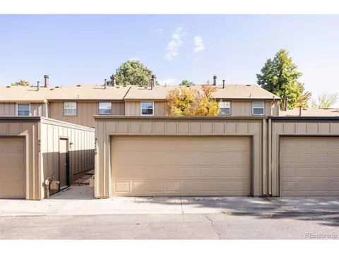 9012 E Amherst Dr #D, Denver, CO 80231 photo 26
