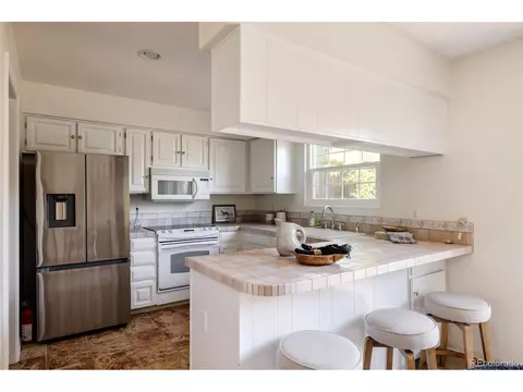 9012 E Amherst Dr #D, Denver, CO 80231 photo 9