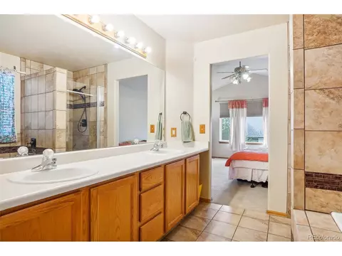 19093 E Chenango Cir, Aurora, CO 80015 photo 38