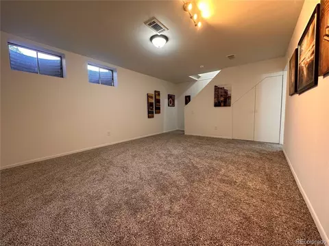 9112 E Amherst Dr #E, Denver, CO 80231 photo 23