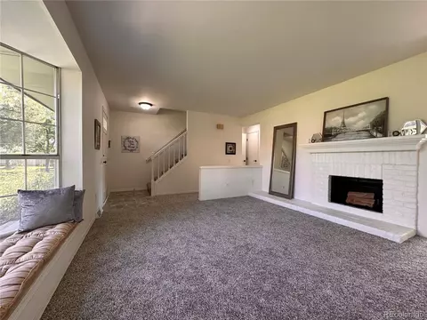 9112 E Amherst Dr #E, Denver, CO 80231 photo 5