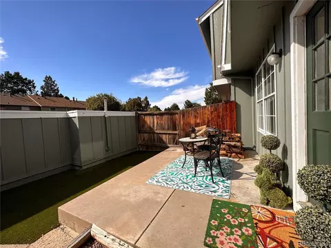 9112 E Amherst Dr #E, Denver, CO 80231 photo 28