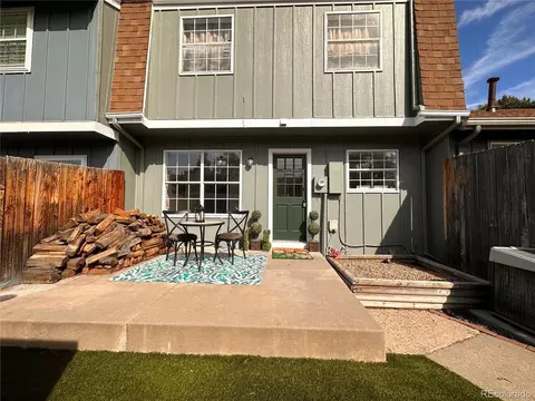 9112 E Amherst Dr #E, Denver, CO 80231 photo 27