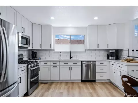 9803 Bucknell Ct, Highlands Ranch, CO 80129