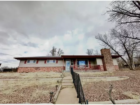 806 Grand Blvd, Colorado Springs, CO 80911