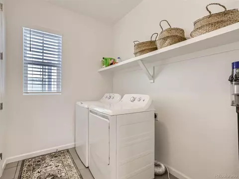 27872 E 7th Ave, Aurora, CO 80018 photo 22