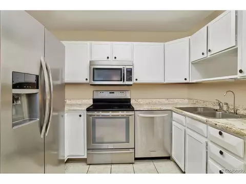 715 S Alton Way #1D, Denver, CO 80247