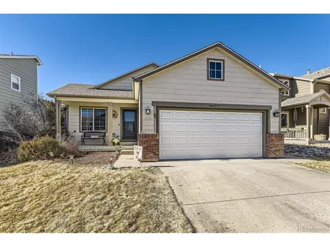 9697 Queenscliffe Dr, Highlands Ranch, CO 80130