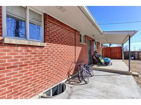 840 Bronco Rd, Denver, CO 80221 photo 17