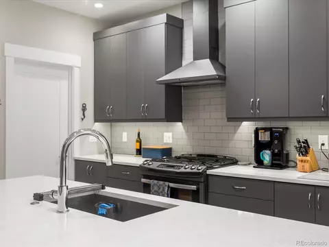 4571 Stuart St, Denver, CO 80212 photo 10