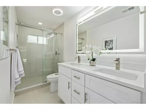 2030 E Amherst Ave, Denver, CO 80210 photo 20