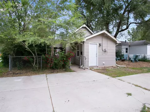 75 Stuart St, Denver, CO 80219 photo 1