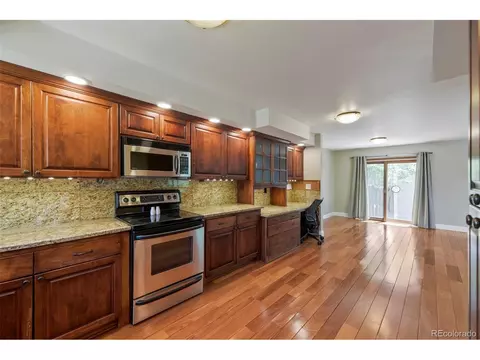 Kitchen - 11609 E Cornell Cir, Aurora, CO 80014 photo 4 of 4