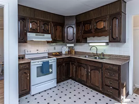 4500 E Utah Pl, Denver, CO 80222 photo 5