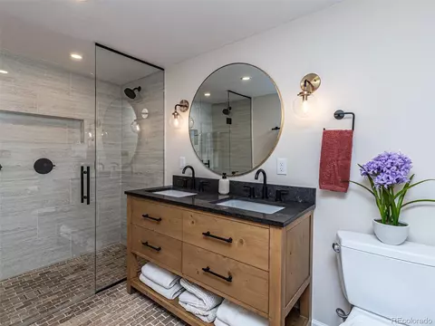 4500 E Utah Pl, Denver, CO 80222 photo 33