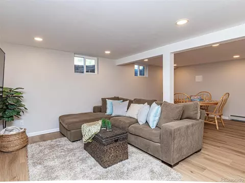 4500 E Utah Pl, Denver, CO 80222 photo 27