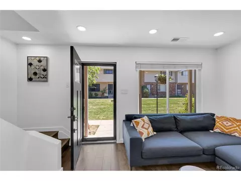 Entry Way - 9240 E Lehigh Ave #4, Denver, CO 80237 photo 1 of 2