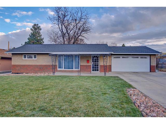 40 S Chase Dr, Lakewood, CO 80226
