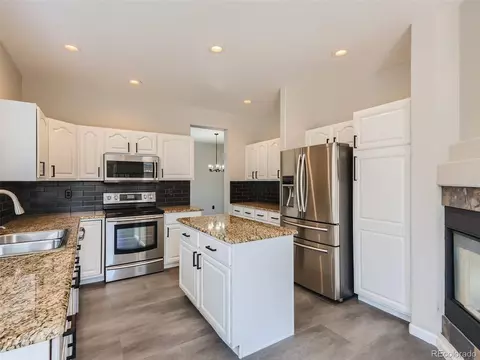 5212 E 130th Cir, Thornton, CO 80241 photo 9