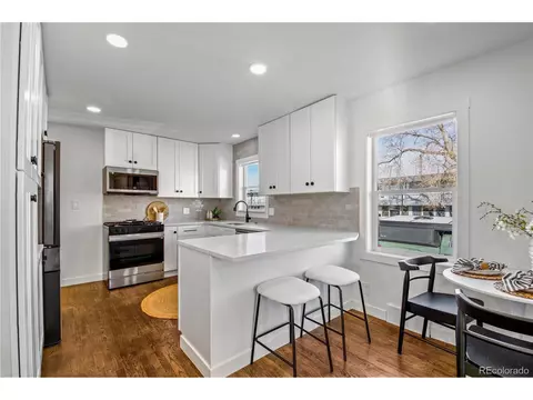 2389 Geneva St, Aurora, CO 80010