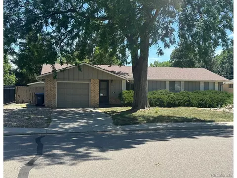 820 W 30th St, Loveland, CO 80538