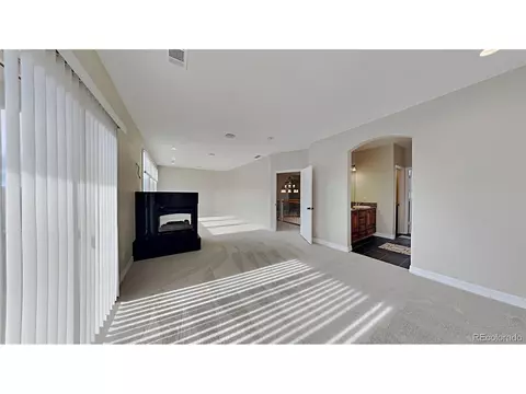 22472 E Peakview Dr, Aurora, CO 80016 photo 8