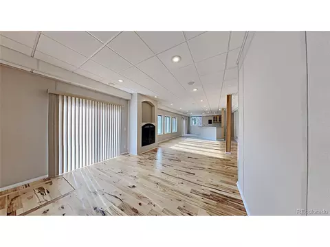 22472 E Peakview Dr, Aurora, CO 80016 photo 4