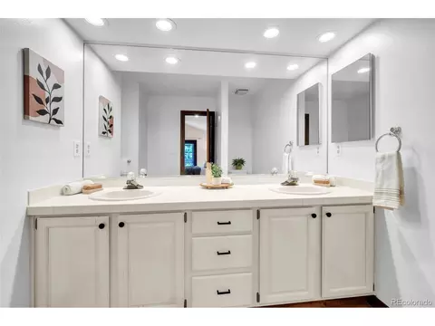 Bath - 7298 Siena Way #C, Boulder, CO 80301 photo 4 of 7