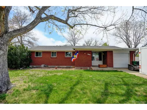 1425 S Newport St, Denver, CO 80224