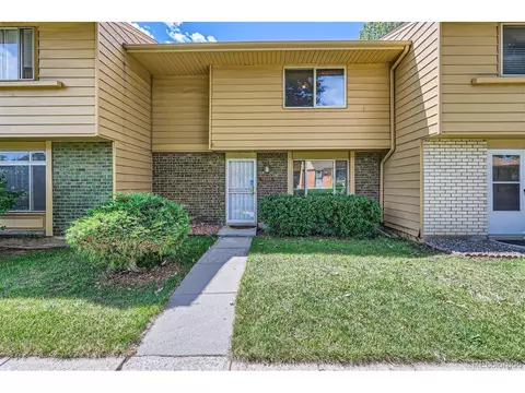 12466 E Kansas Pl, Aurora, CO 80012