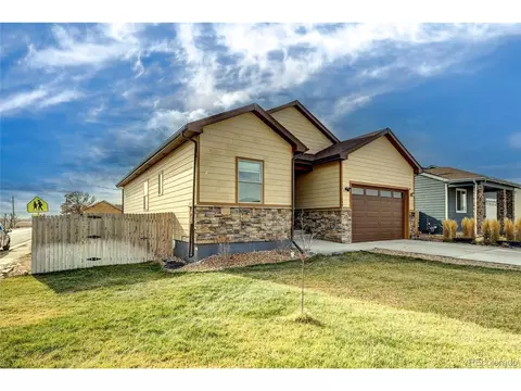 140 Johnson Cir, Keenesburg, CO 80643